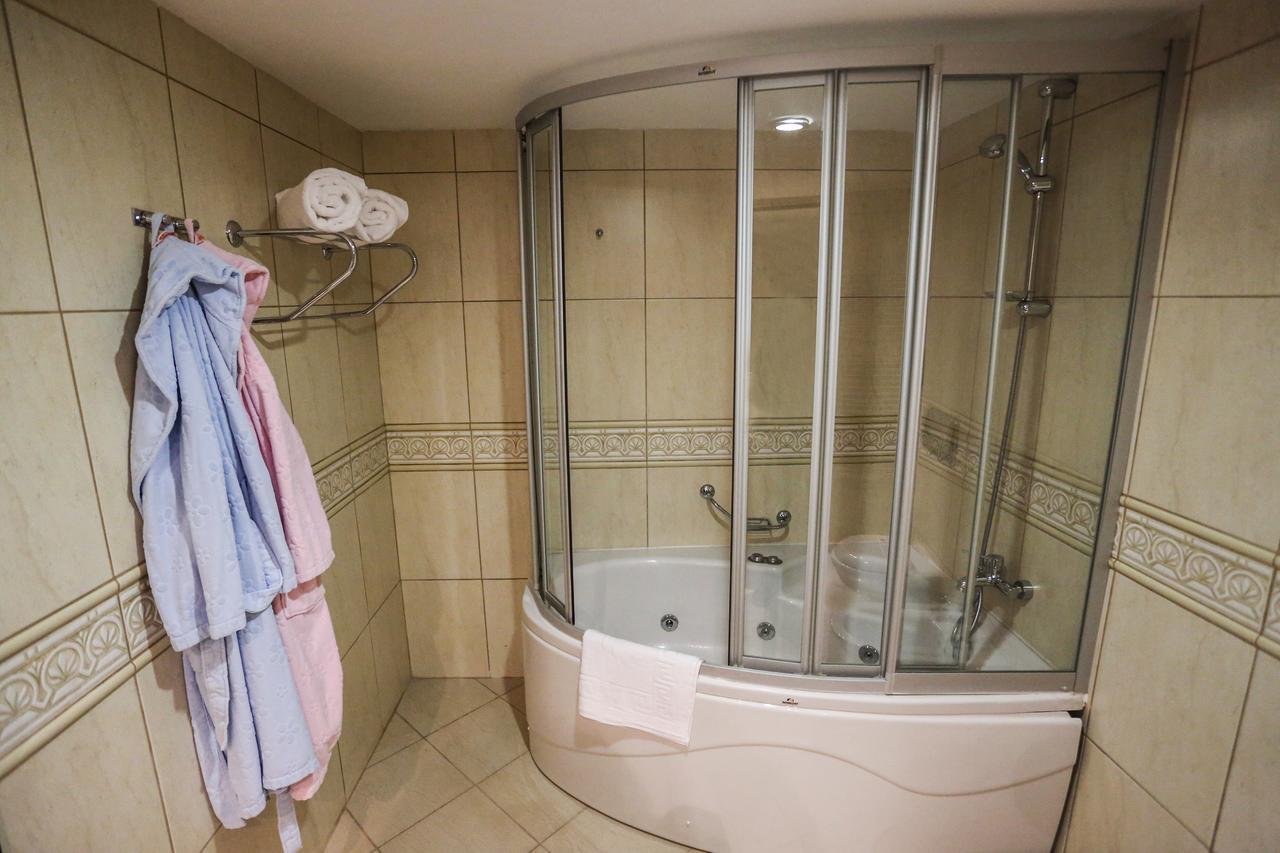 Sivas Bueyuek Hotel Экстерьер фото